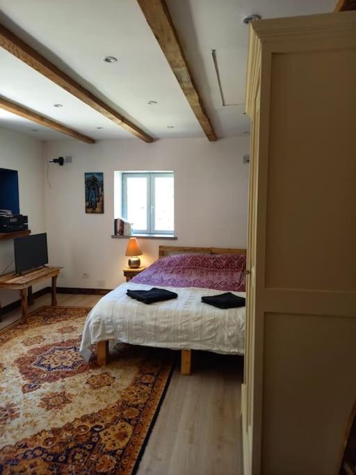 Le Studio Du Crot Noir Cussy-en-Morvan Экстерьер фото